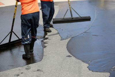 Get Your Driveway or Parking Lot Sealcoated!